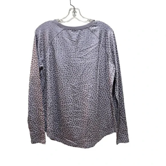 Zuda Leopard Print Metallic Long Sleeve Sweatshirt Top Silver Size Large - Picture 4 of 7